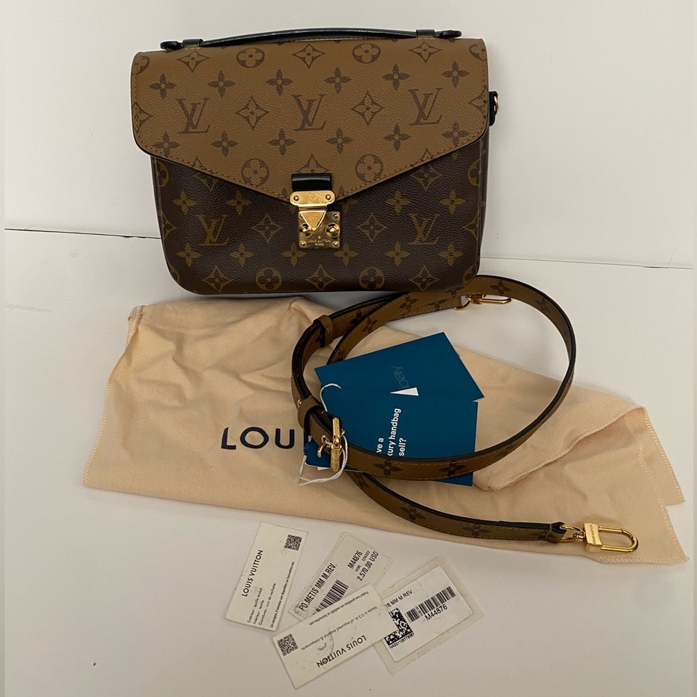 Louis vuitton pochette Metis reverse